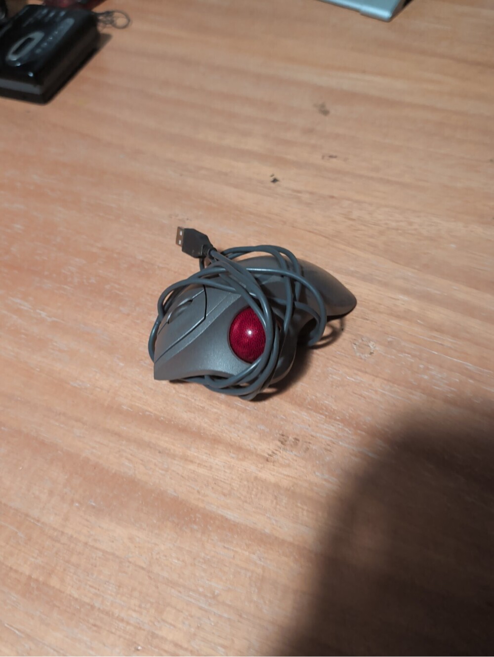 Logitech TrackMan Wheel Optical Mouse Red Marble USB T-BB18 Tested Works